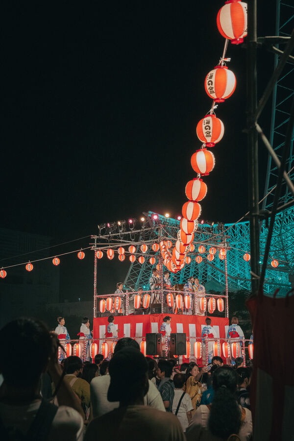 盆踊りの提灯